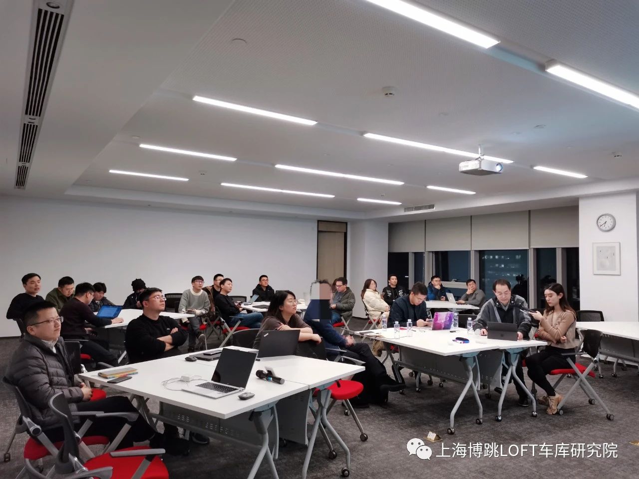 河源杭州LOFT车库专题会